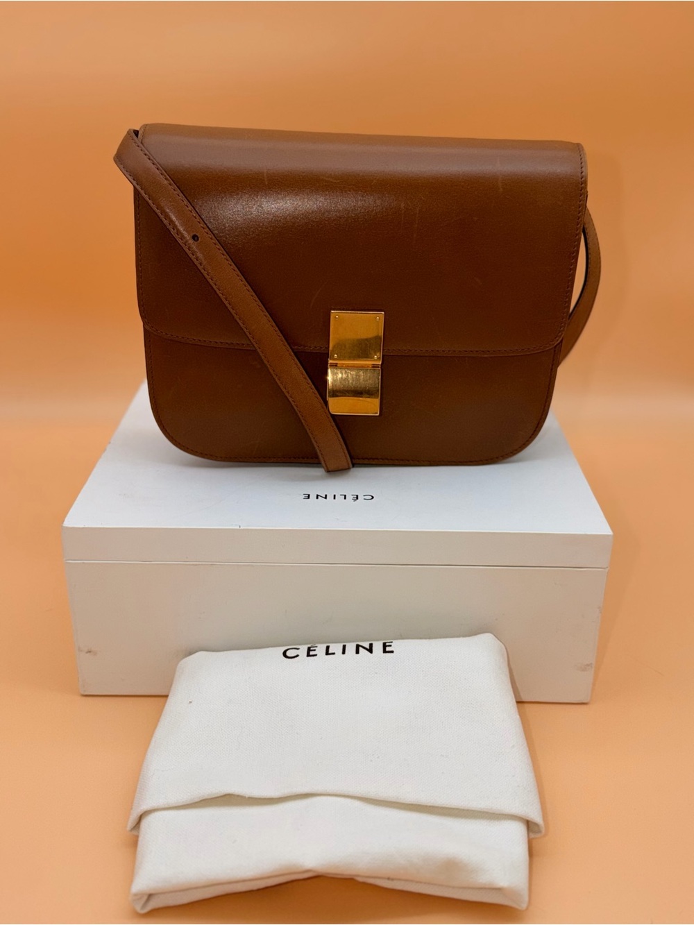 Authentic Old Céline Phoebe Philo Medium Classic Box Bag in Camel Calfskin